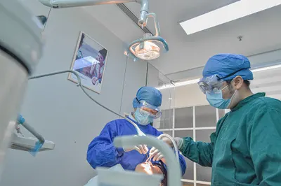 dr n. med. Krzysztof Ciechan Ortopeda Legnica. Chirurg Urazowy. Gabinet ortopedyczny.